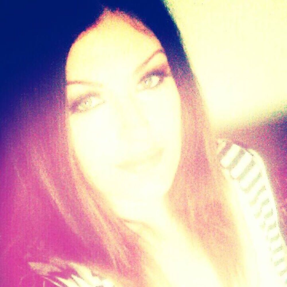 Meet your Posher, Taylor