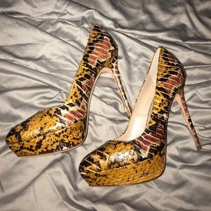 Jean-Michel Cazabat Snake Skin Pumps