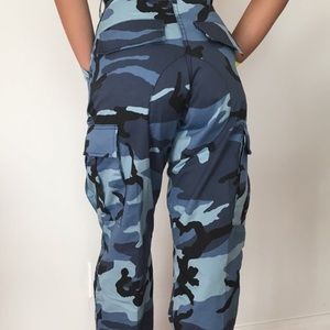 Blue camo pants sold put