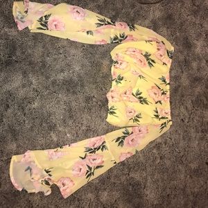 Long flare out sleeve crop top