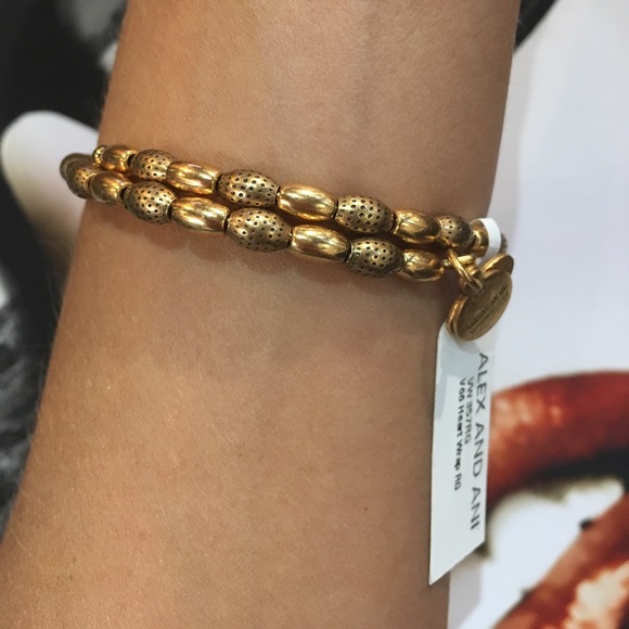 💓Vintage 66 Heart Wrap, RG, NWT💕 - Picture 4 of 5