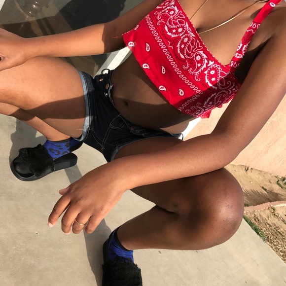 Bandanna inspired crop top - Picture 5 of 5