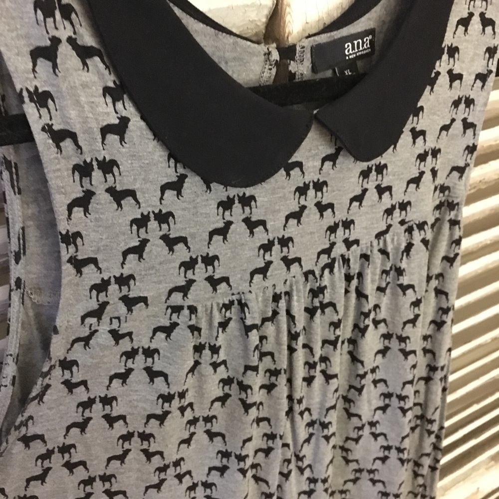 XL Black & Grey Sleeveless Top w/ French Bulldogs!
