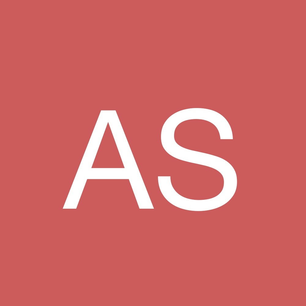 Meet your Posher, Antonia