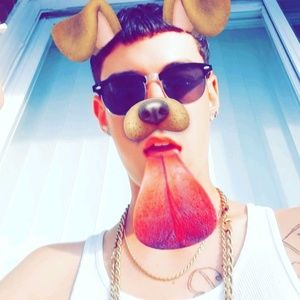 Meet your Posher, Justin