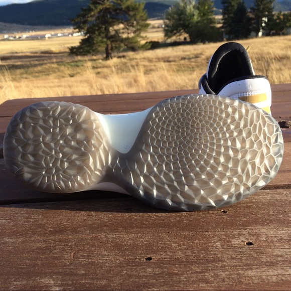 Sold - Picture 5 of 8