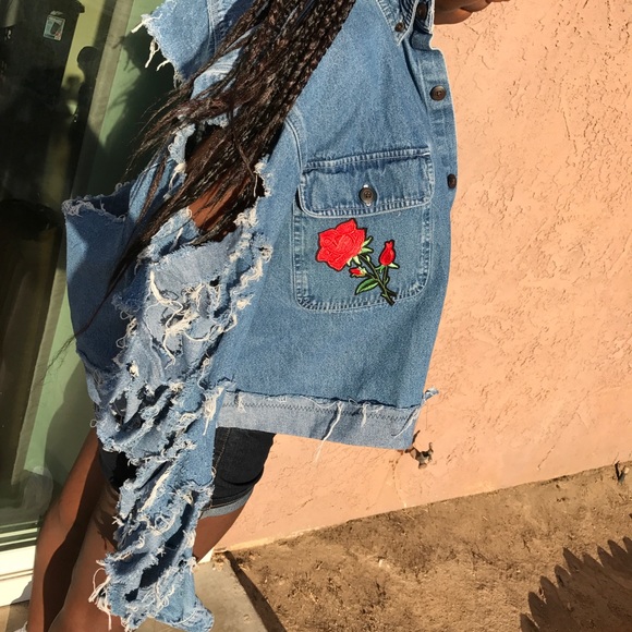 OVERSIZED rose boyfriend jacket 🌹 - Picture 2 of 4