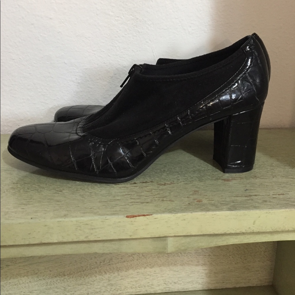 Vintage Franco Sarto Vegan Black Chunky Heels