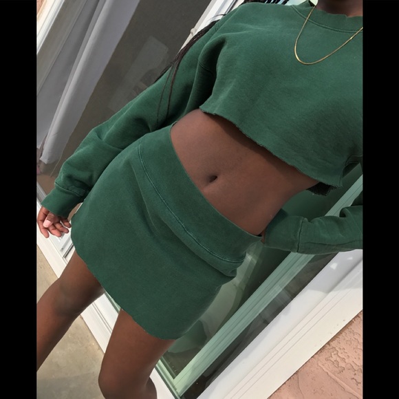 Rose Red & olive green sweat shirt 2 piece 🌹 SET - Picture 4 of 4