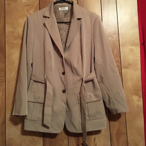 Beige Jacket - Picture 1 of 2