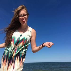 Meet your Posher, Sara