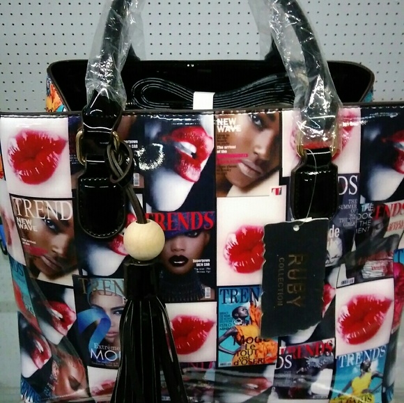 Purses - Picture 7 of 7