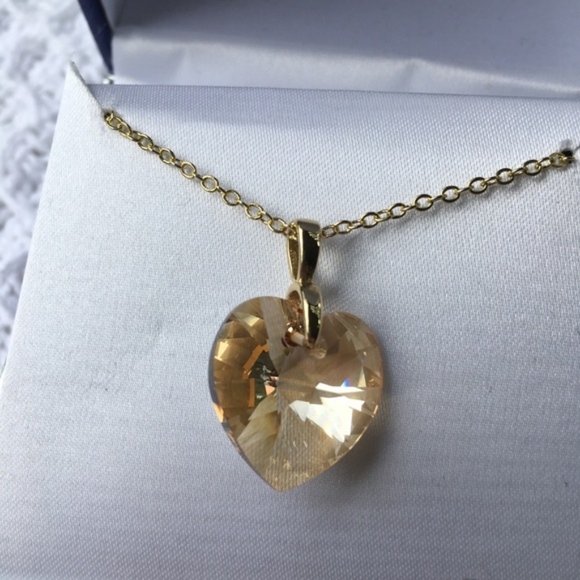 Brilliance Gold Tone Heart Pendant Swarovski New - Picture 8 of 8