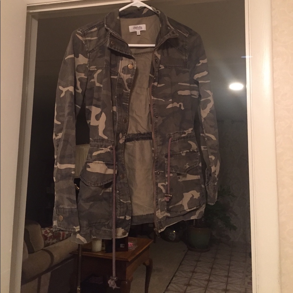 Light camo jacket