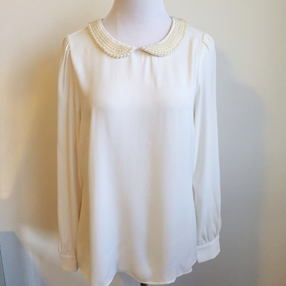 NWT Peter Pan Pearl Embellished Loft Blouse   
XSM