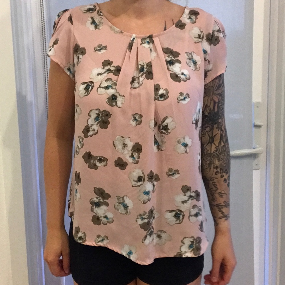 Floral top