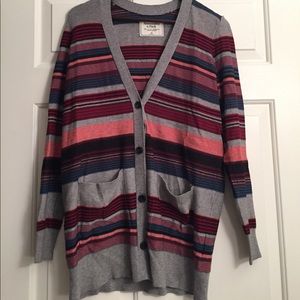 Long Abercrombie & Fitch Cardigan size M