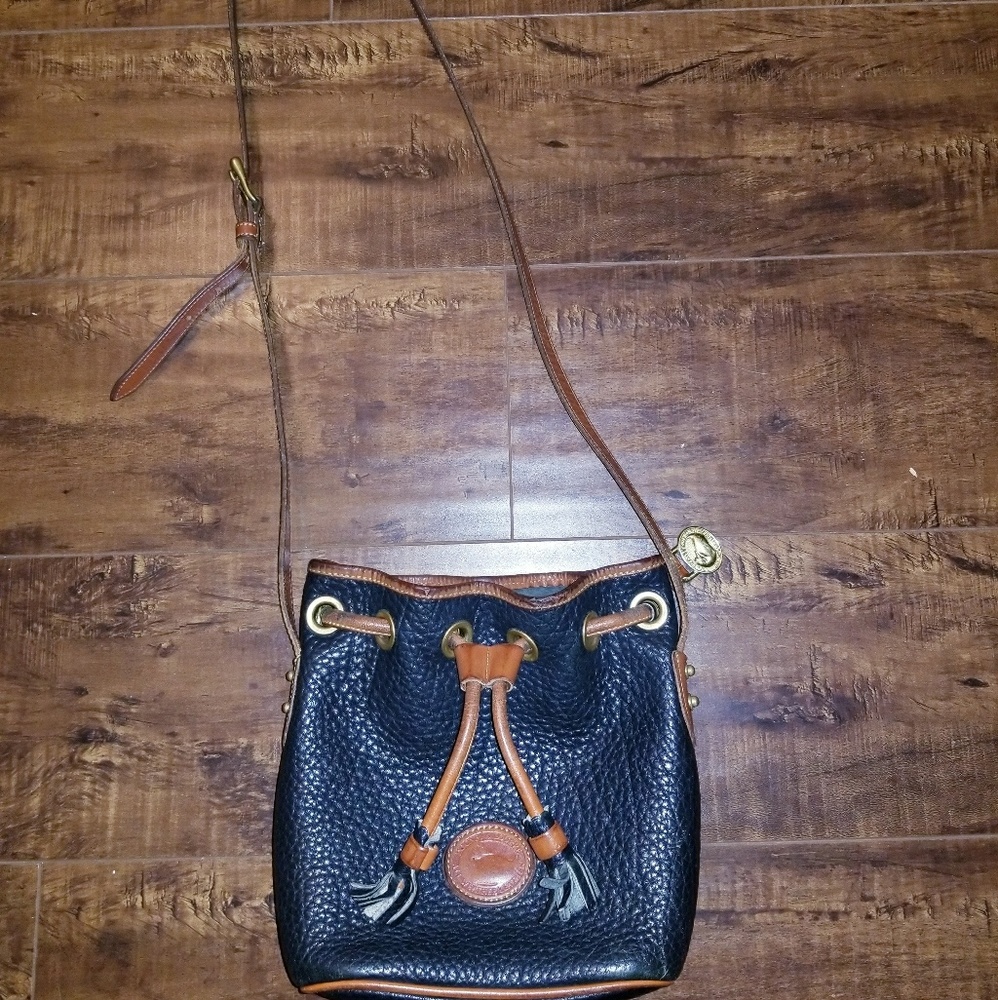 80s Vintage Dooney and Bourke Bucket Bag