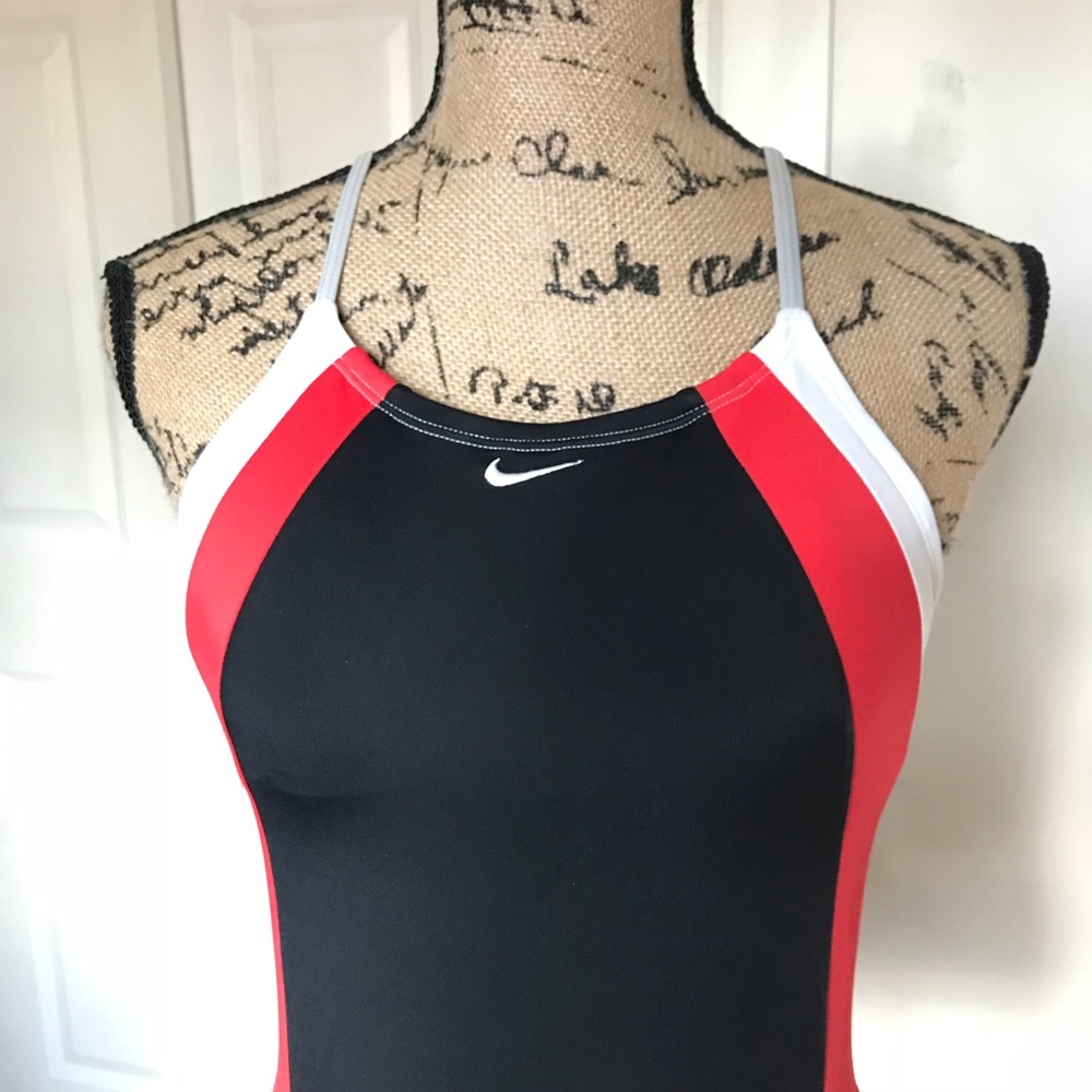 NIKE Pro Swimsuit - Never Worn