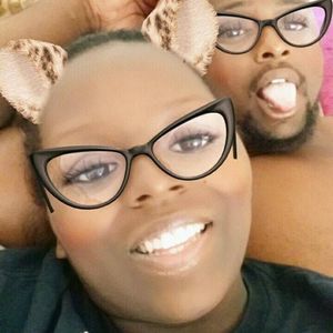 Meet your Posher, Lacey