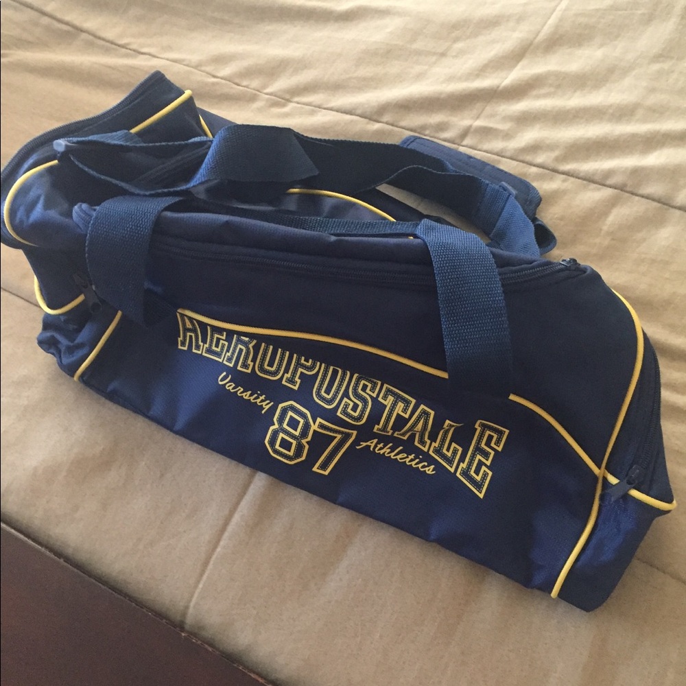 Aeropostale Duffle/Gym Bag