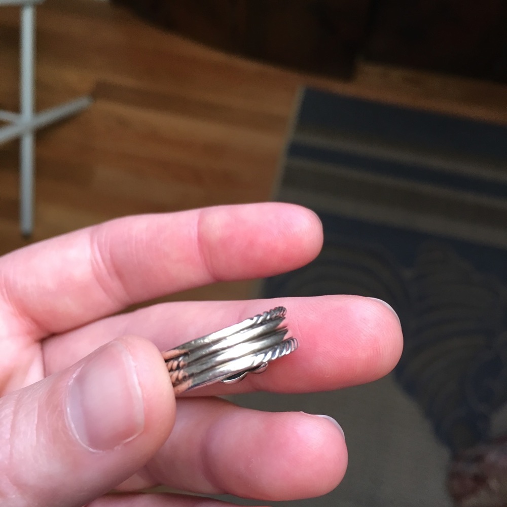 Women’s size 6 David Yurman crossover ring. - Picture 7 of 7