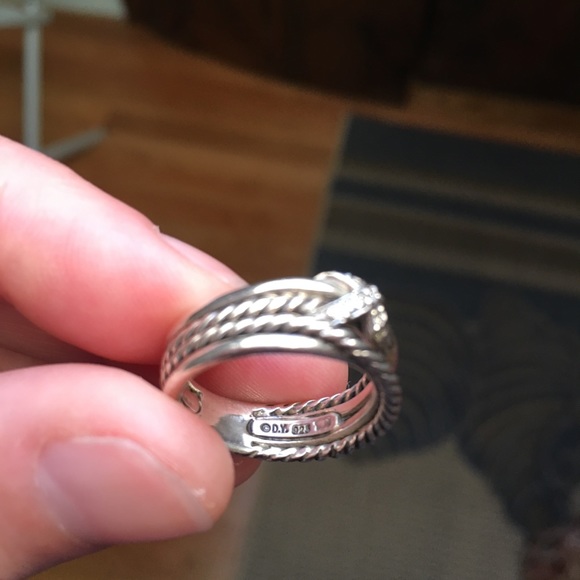 Women’s size 6 David Yurman crossover ring. - Picture 4 of 7