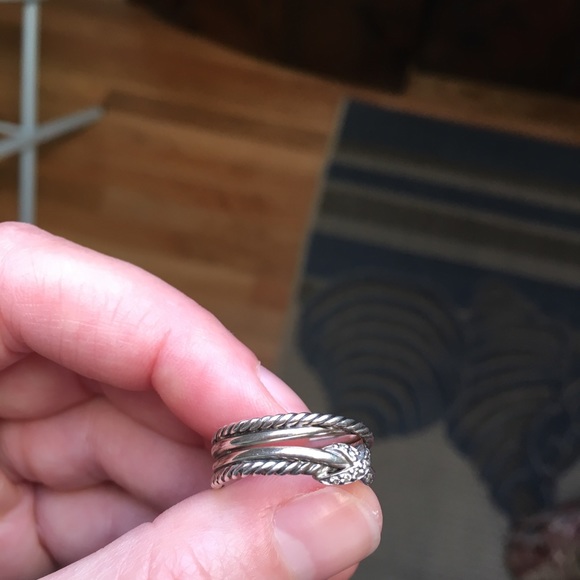 Women’s size 6 David Yurman crossover ring. - Picture 5 of 7