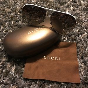 Gucci aviator sunglasses