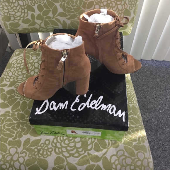 Sam Edelman Women's Yvie Ankle Bootie Saddle - Picture 2 of 4