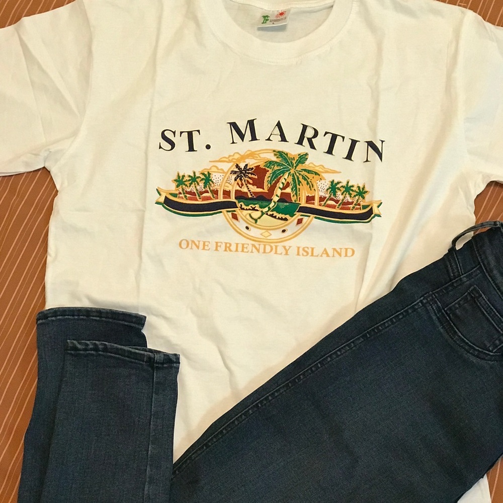 Brand new St..Martin tee