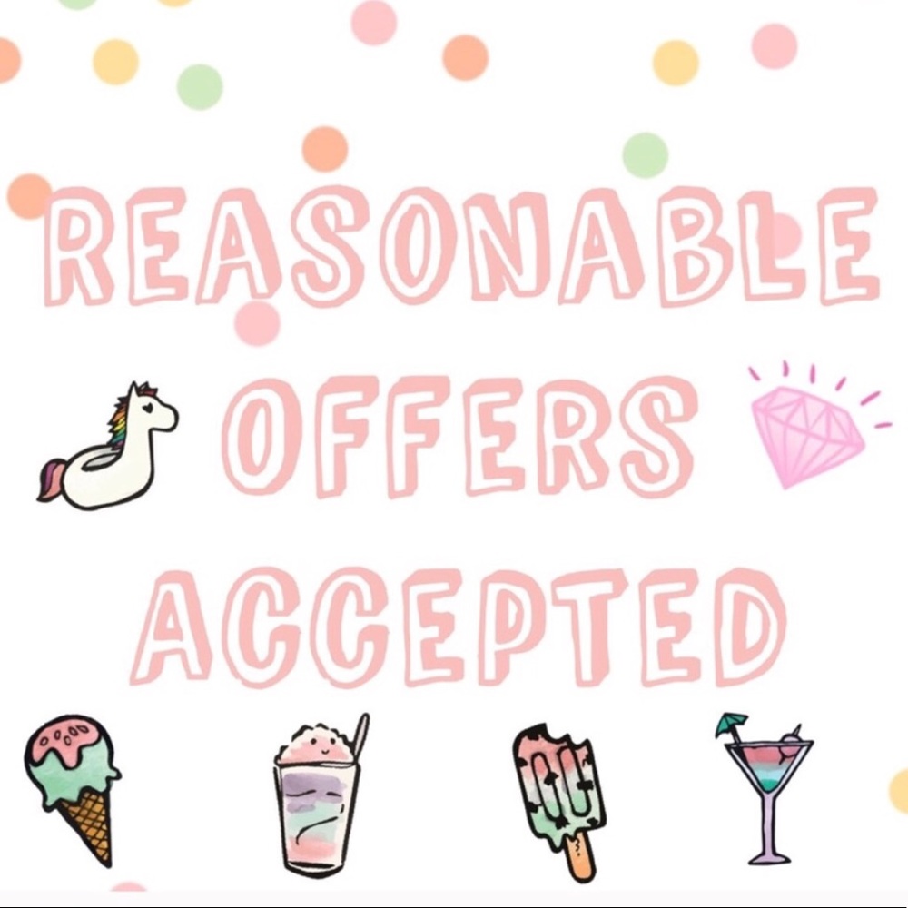 MAKE OFFERS!!🎀💖🎀💖