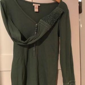 Sundance thermal henley/crochet trim cuffs