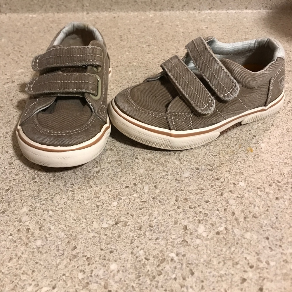 Sperry Toddler sneakers