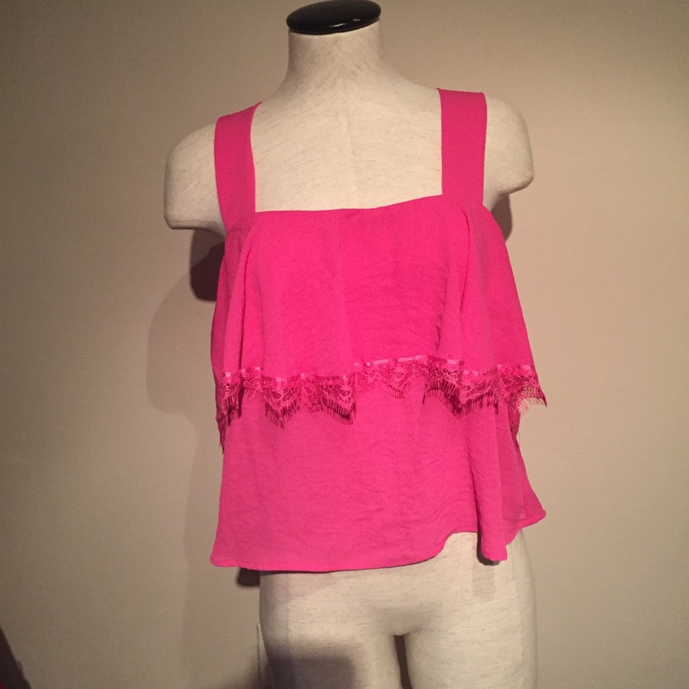 Magenta CAD ruffle layer lace crop top