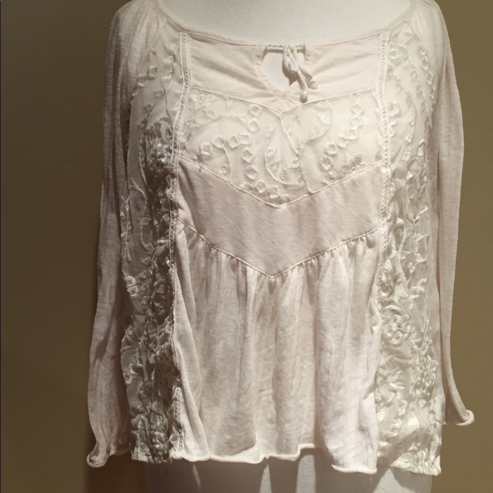 3/4 sleeve cream top