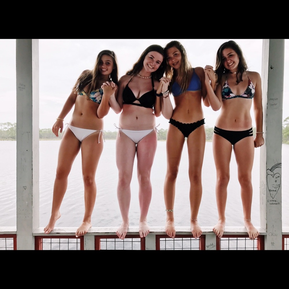 Meet your Posher, Helen