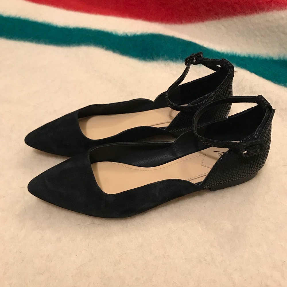 Brian Atwood flat