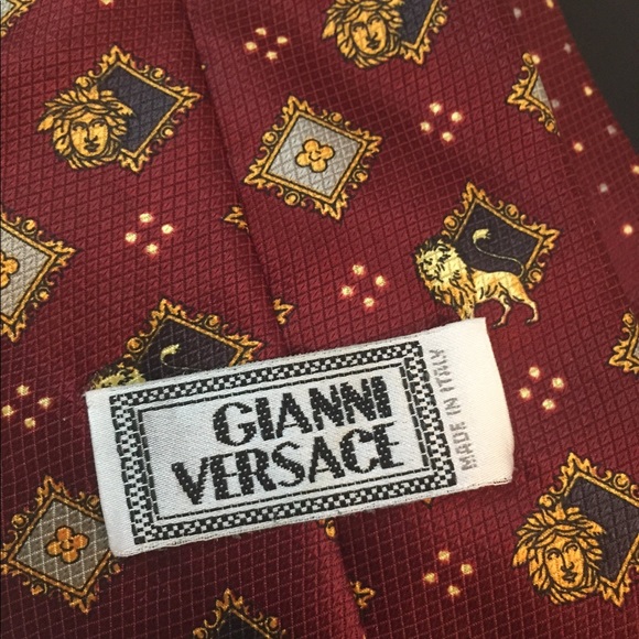 SOLD!!! Versace Medusa Silk Necktie - Picture 4 of 8