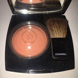Chanel powder blush