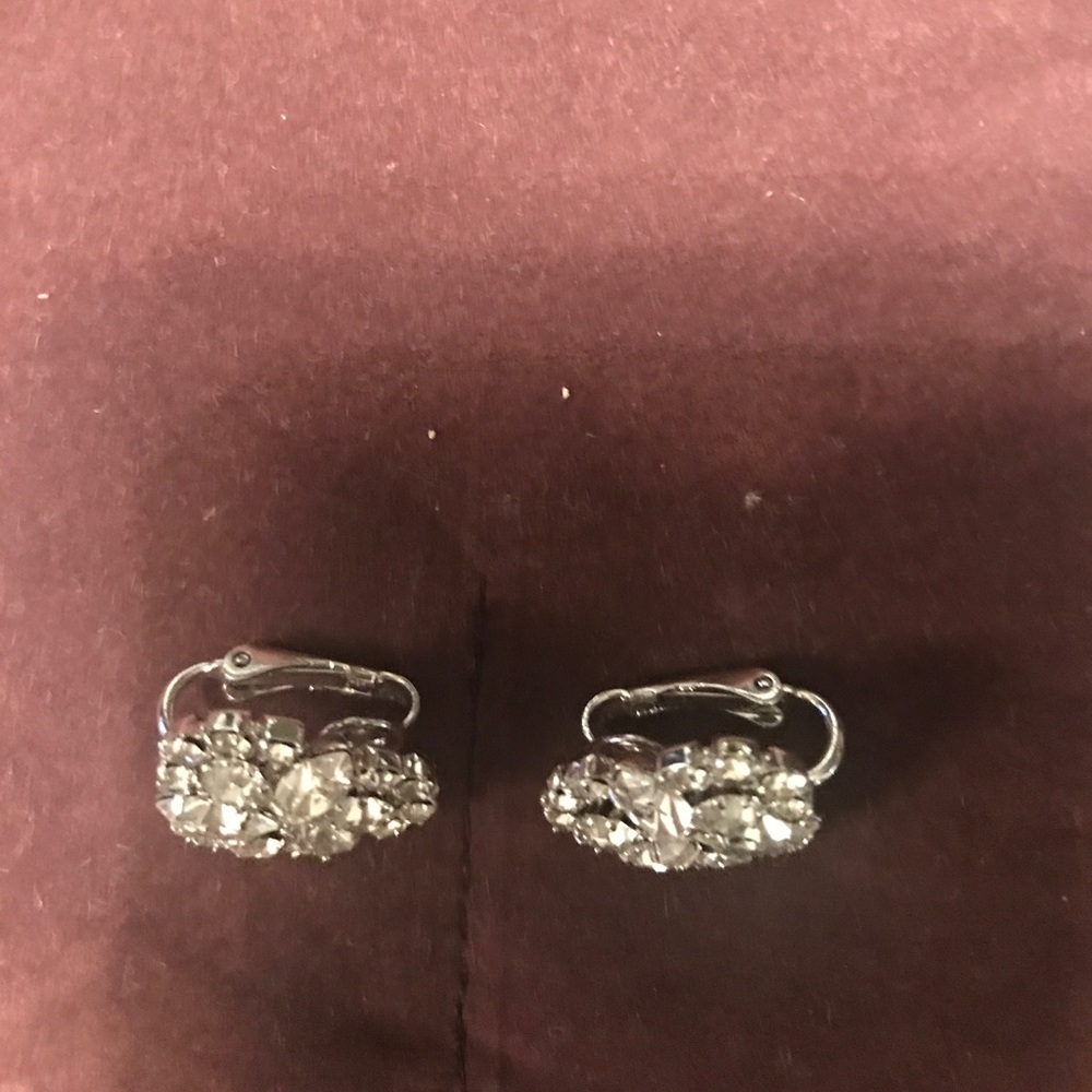 Faux diamond clip earrings - Picture 2 of 3