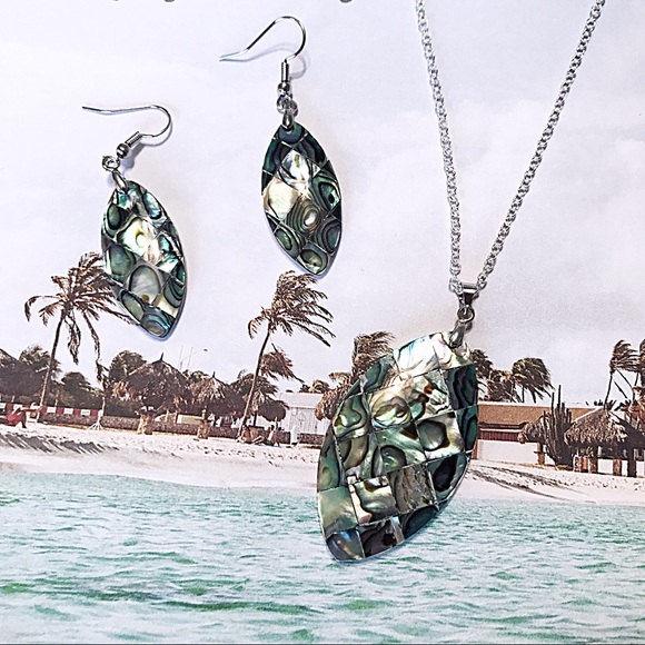 NEW Natural Abalone Shell Necklace & Earrings Set - Picture 2 of 8