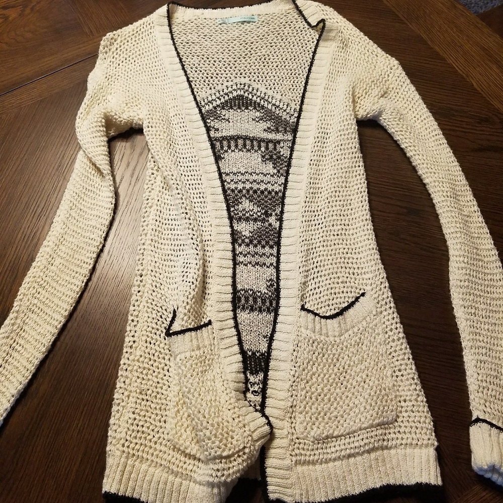 Size xs cute cardigan