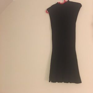 Ribbed mock neck top