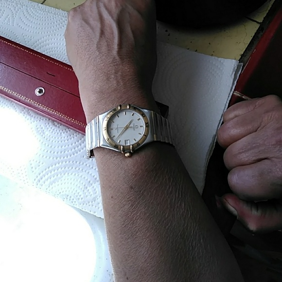 Watch - Picture 4 of 4