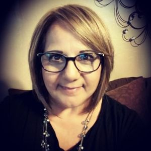 Meet your Posher, Christine