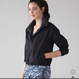 Lululemon effortless jacket nwot water resistant