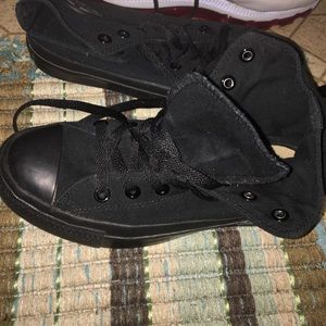 Size 5 men's women's 7 blk converses