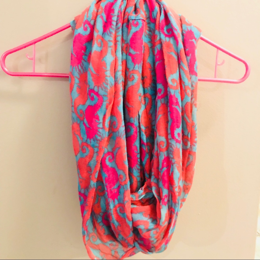 Lilly Pulitzer Riley Infinity Loop Scarf