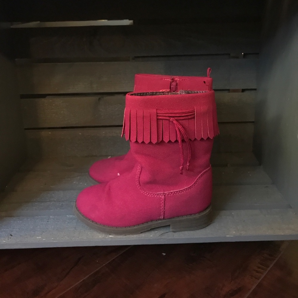 Carter’s Fringe Boots size 9